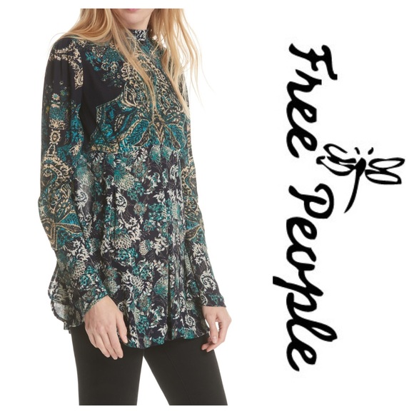 New FP Lady Luck Printed Bell Sleeve Tunic Top - Picture 2 of 8